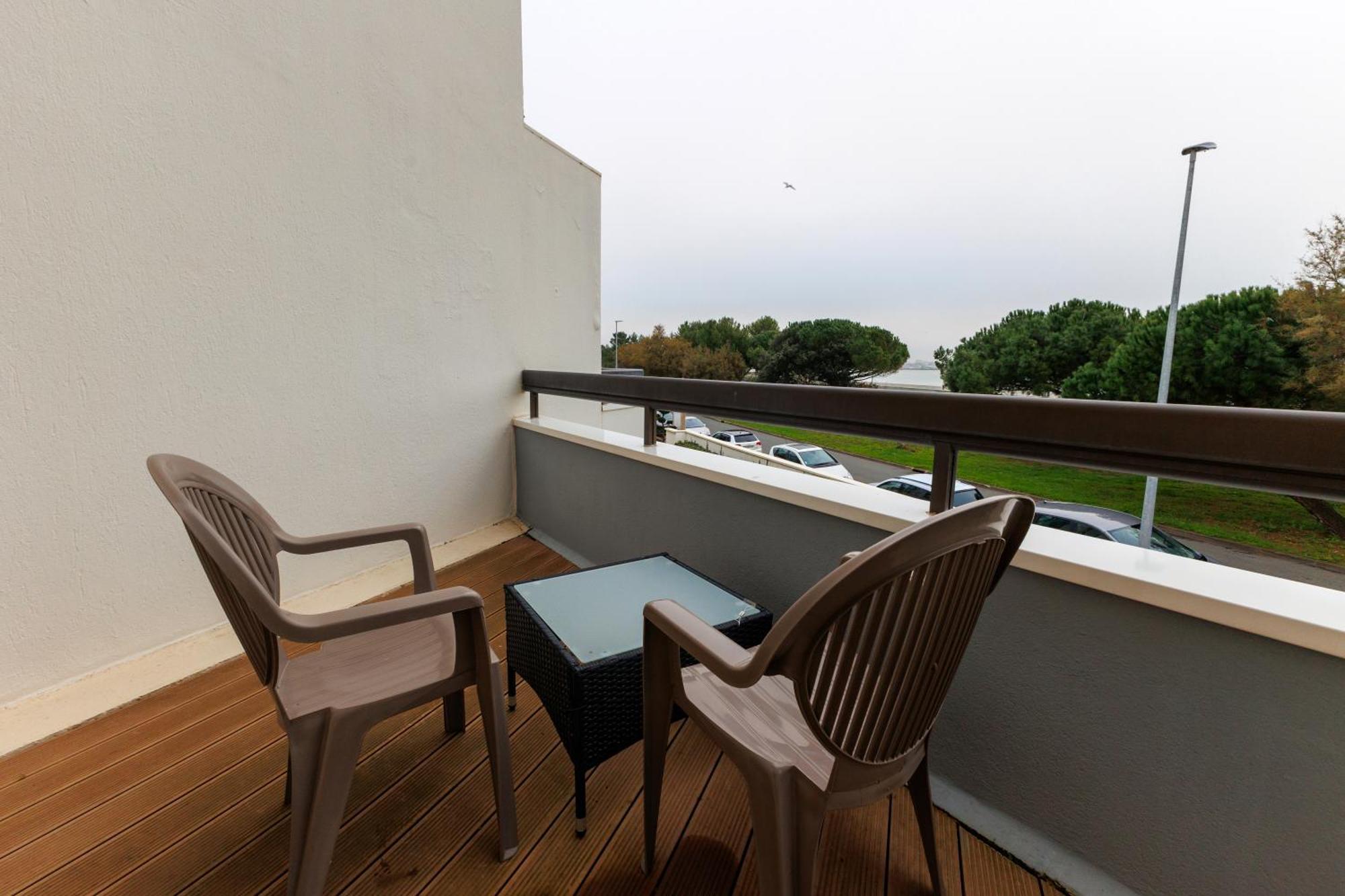 Logis Hotel Le Rochelois Ла Рошел Екстериор снимка